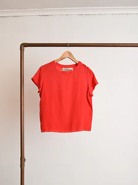 Blusa seda roja botones