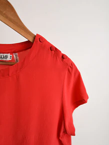 Blusa seda roja botones