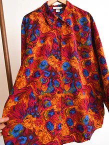 Blusa vintage red figuras