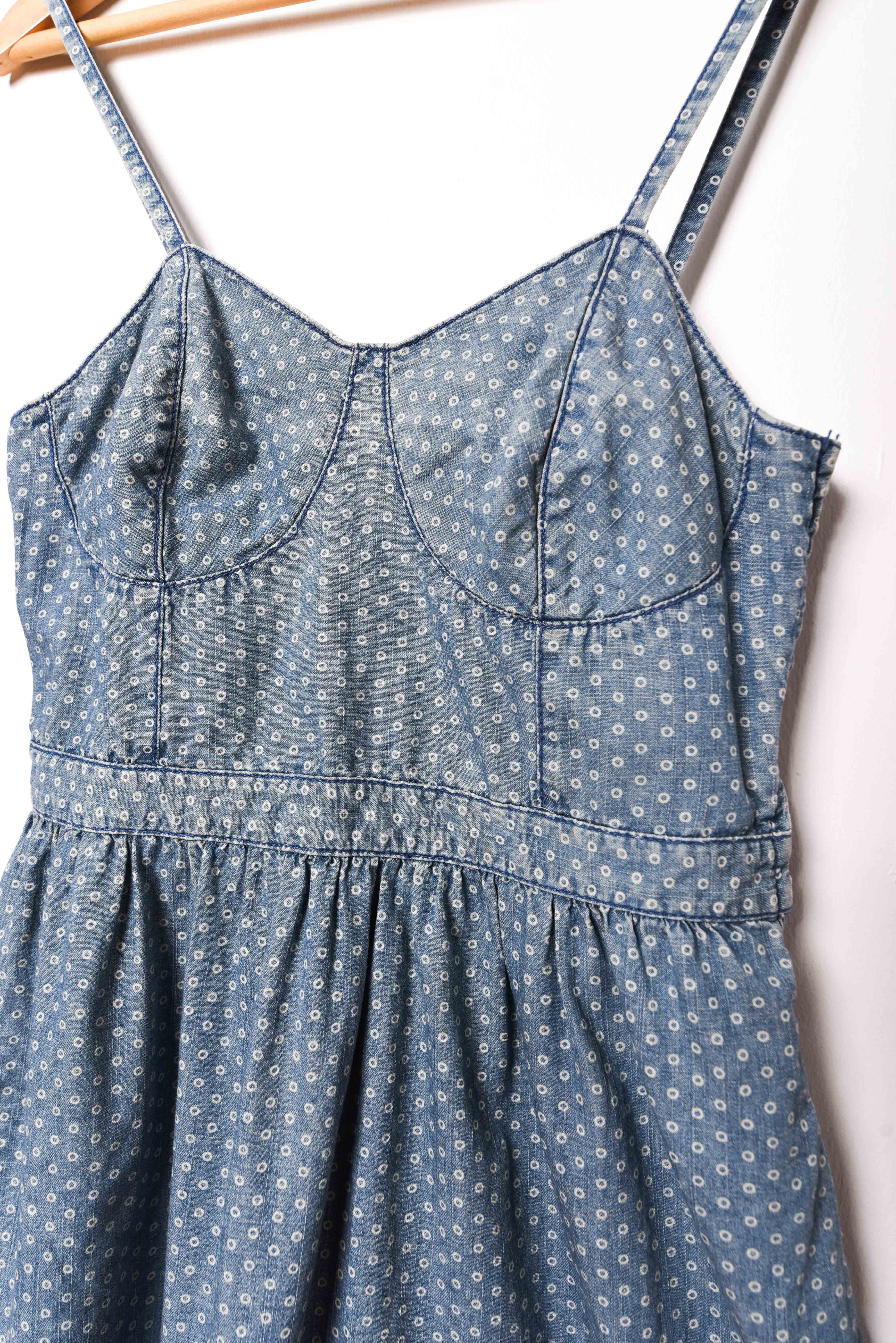 Vestido denim círculos