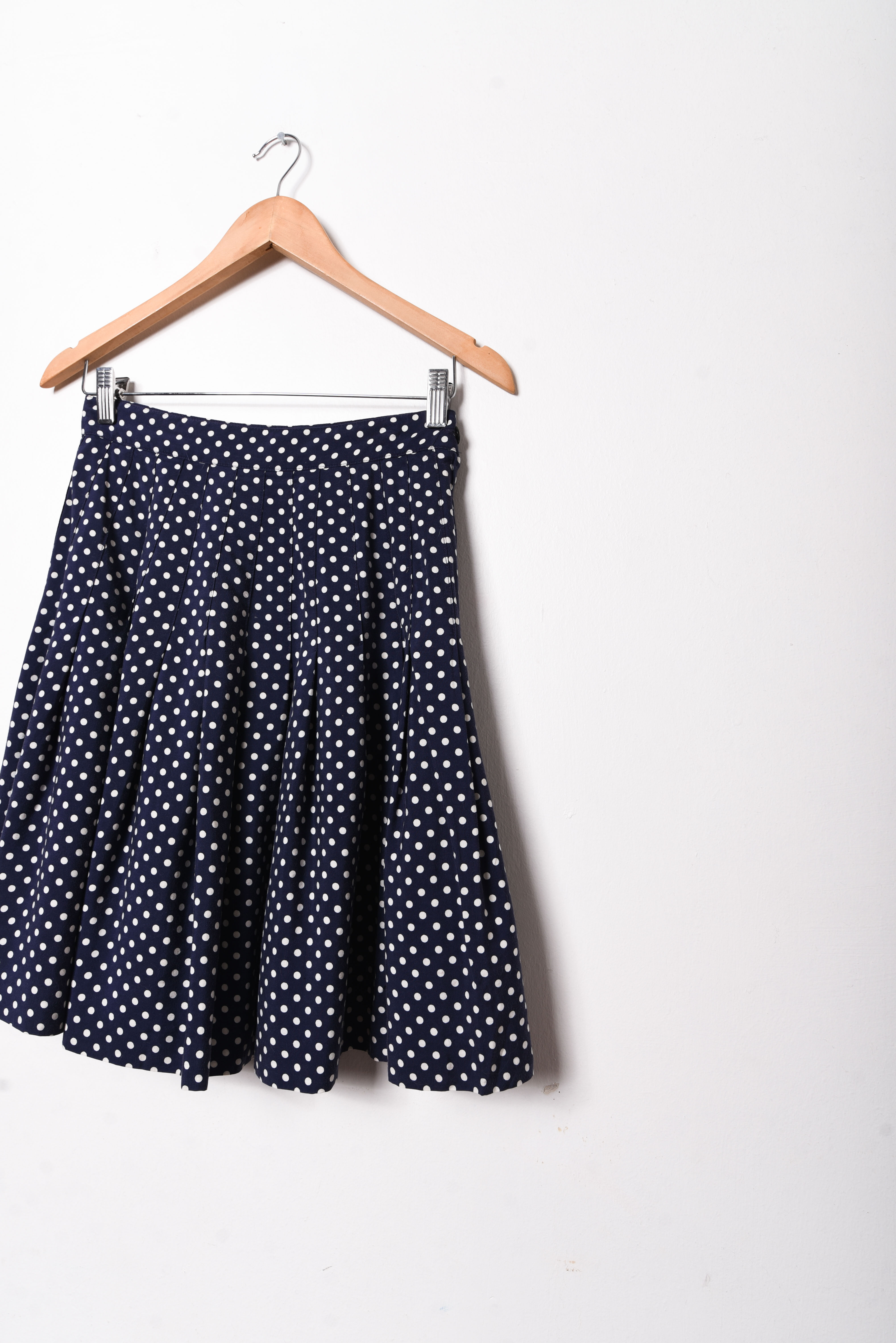 Falda 90s polka dots tablas