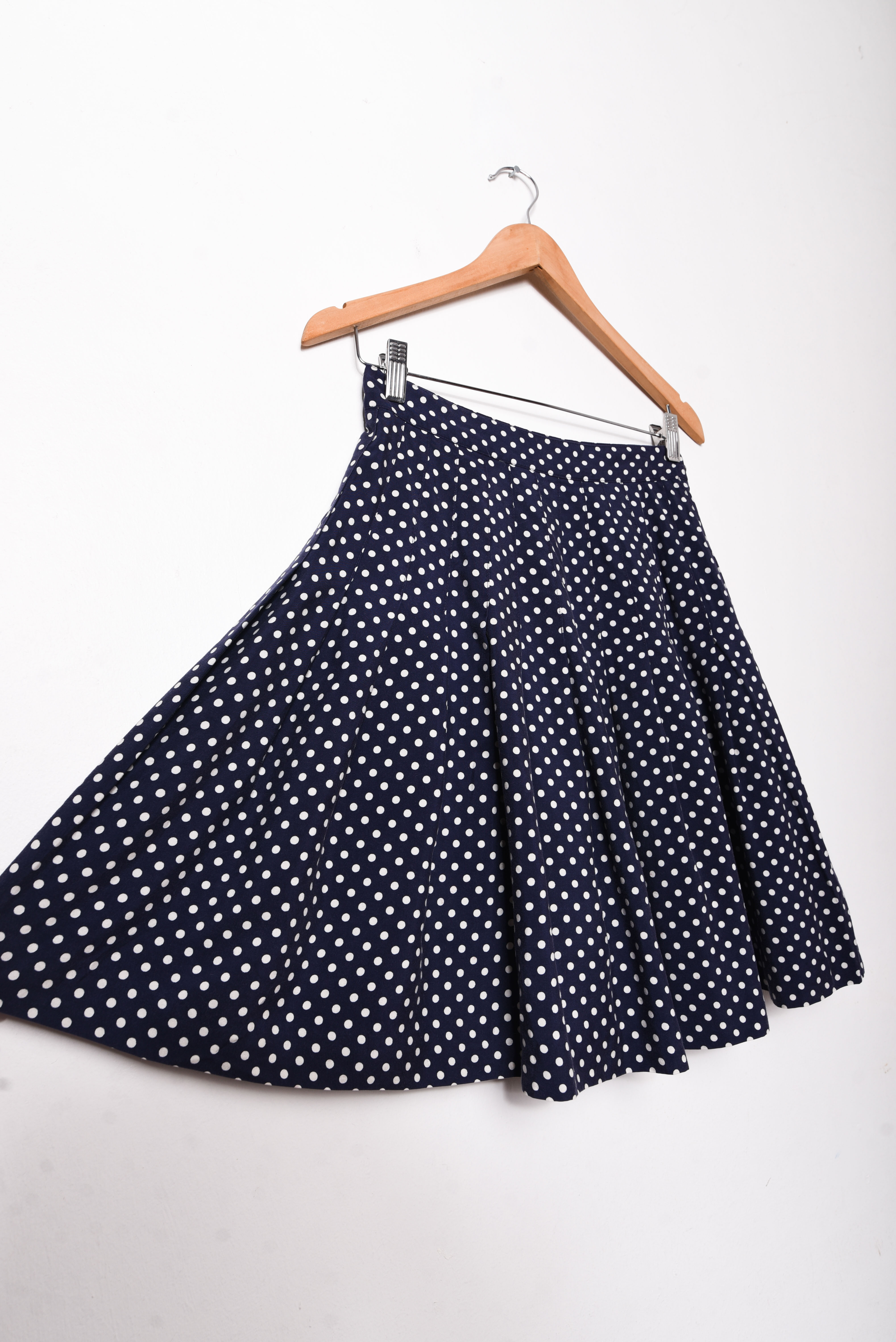 Falda 90s polka dots tablas
