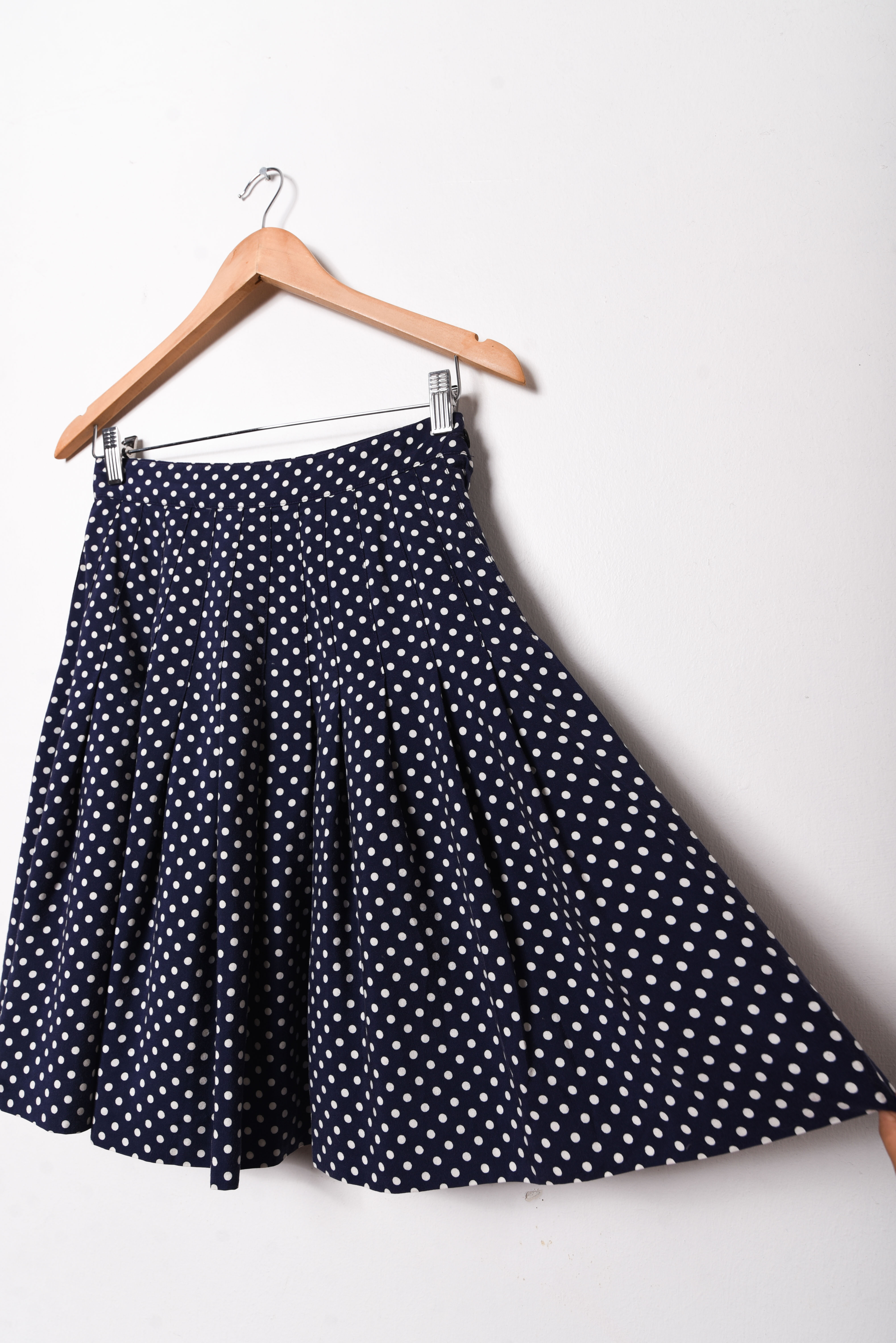 Falda 90s polka dots tablas