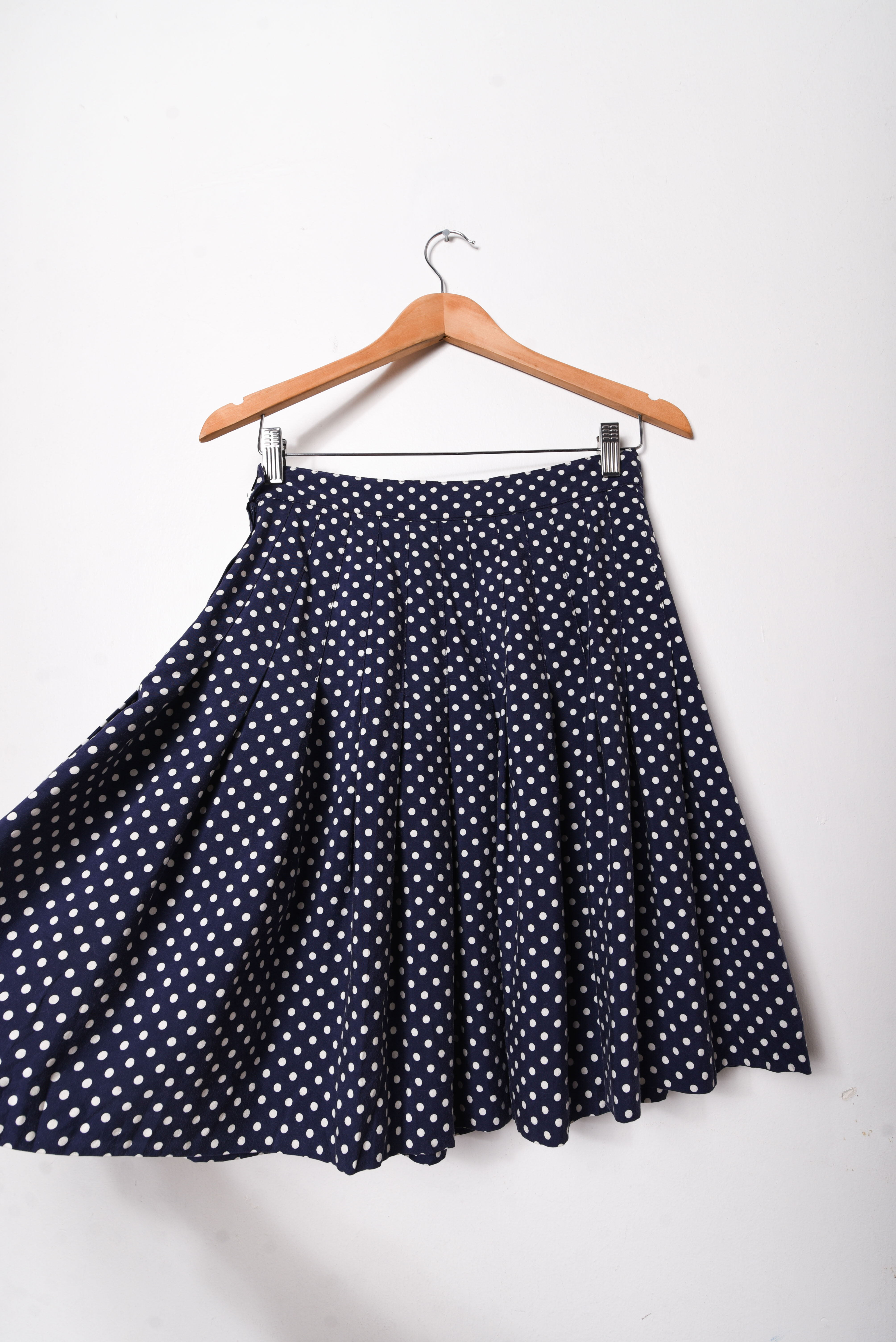 Falda 90s polka dots tablas