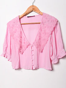 Blusa rosada cuellito
