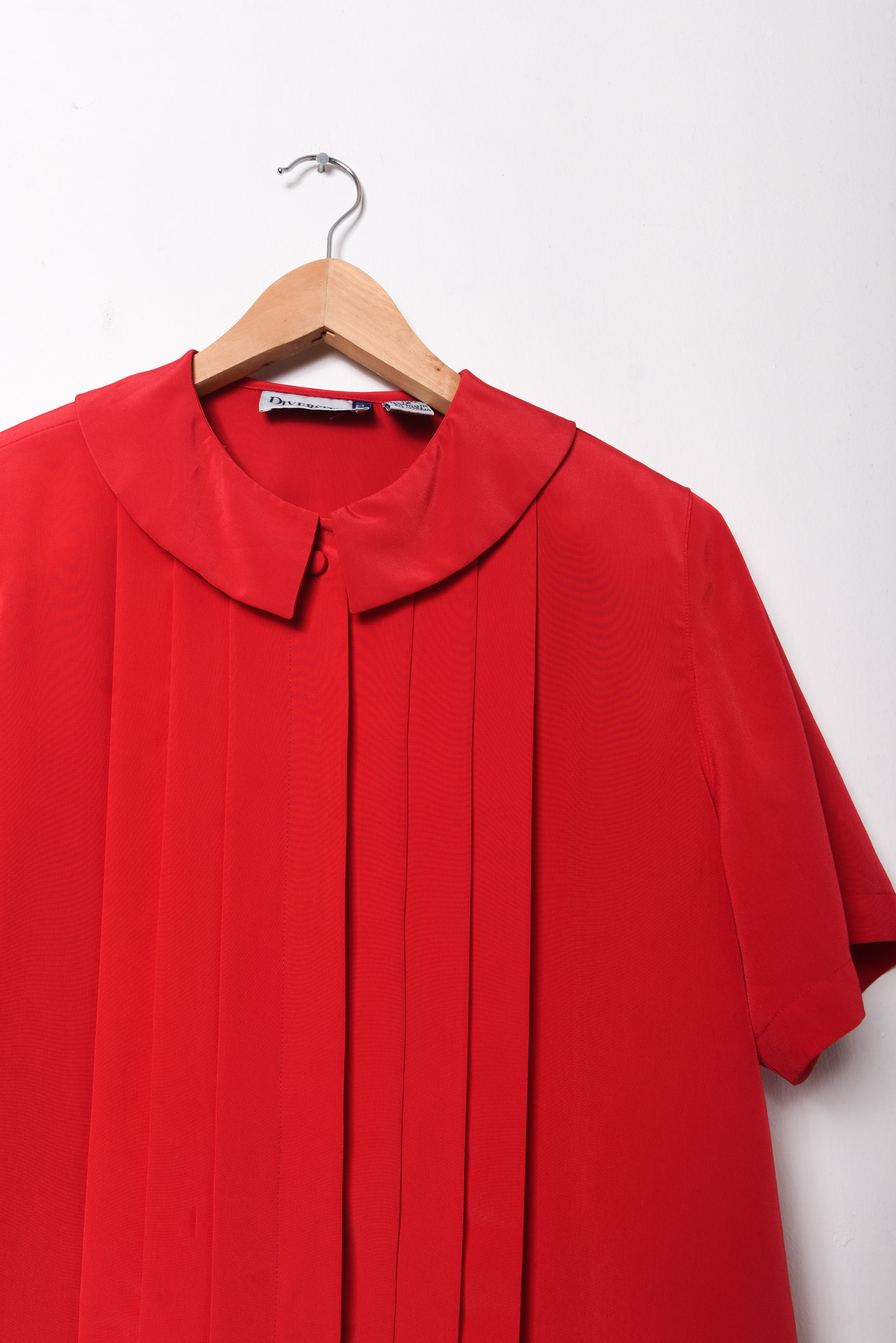 Blusa roja cuello chelsea 90s