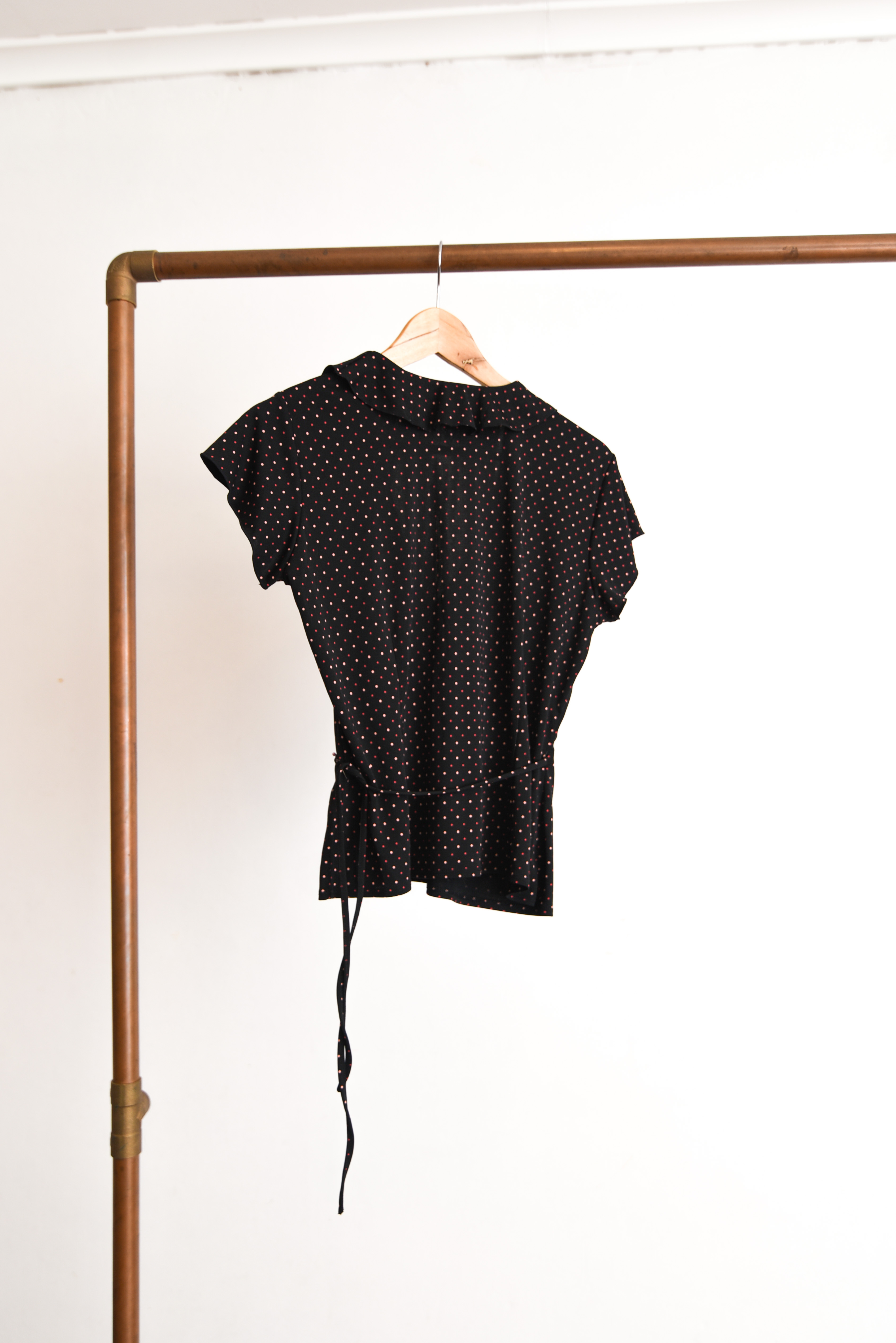 Blusa 90s wrap lunares