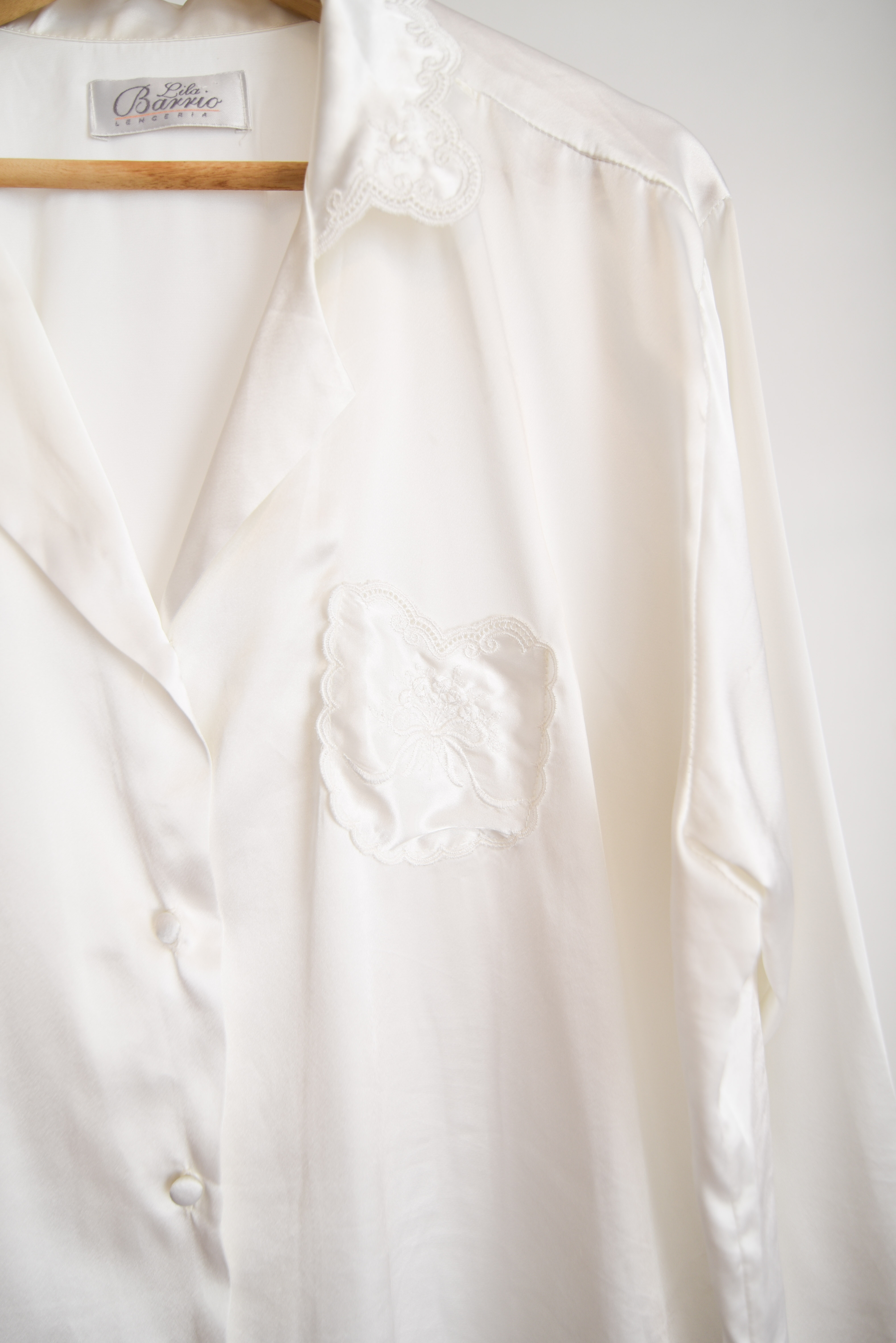 Blusa lencera vntg bordada marfil