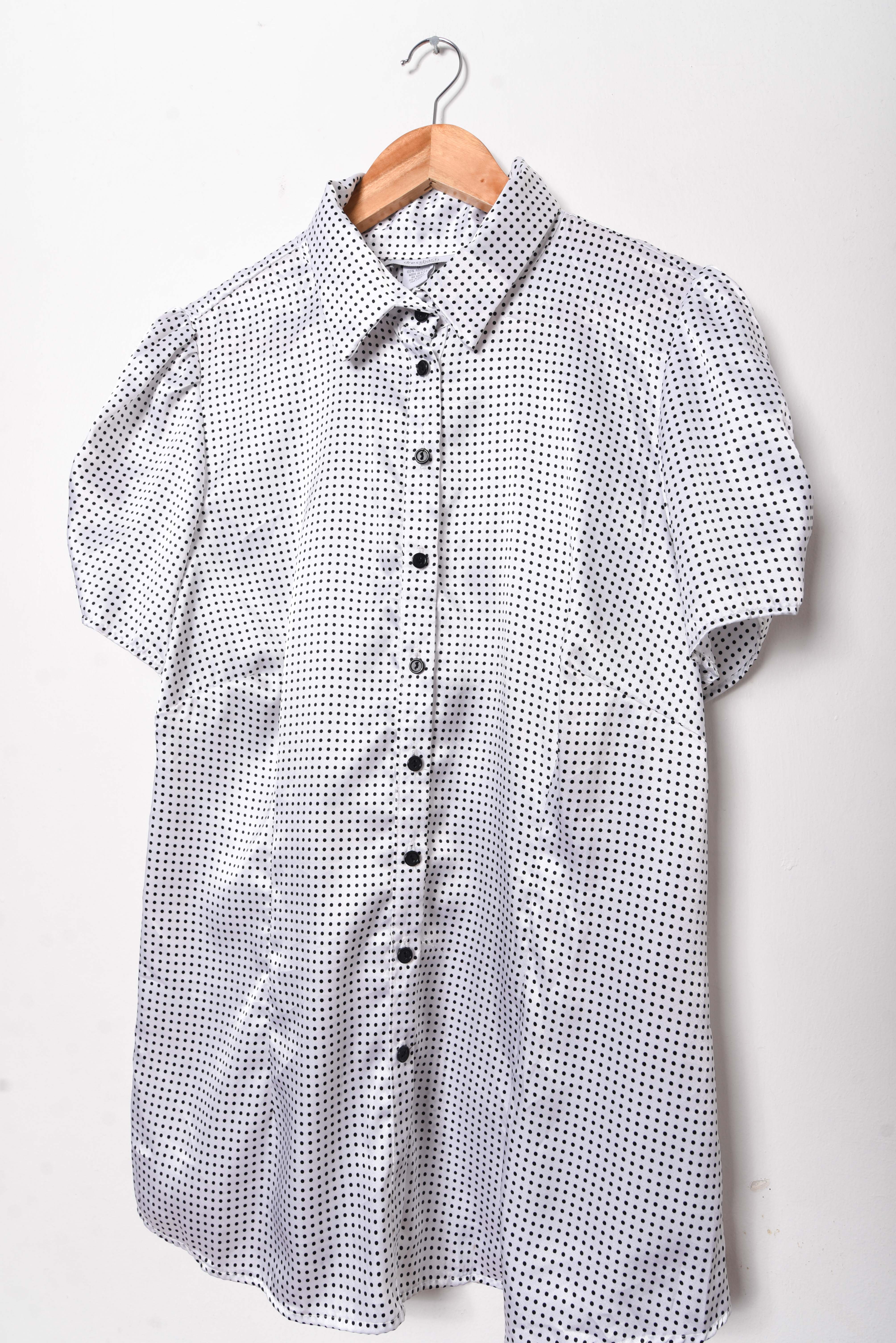 Blusa satín lunares