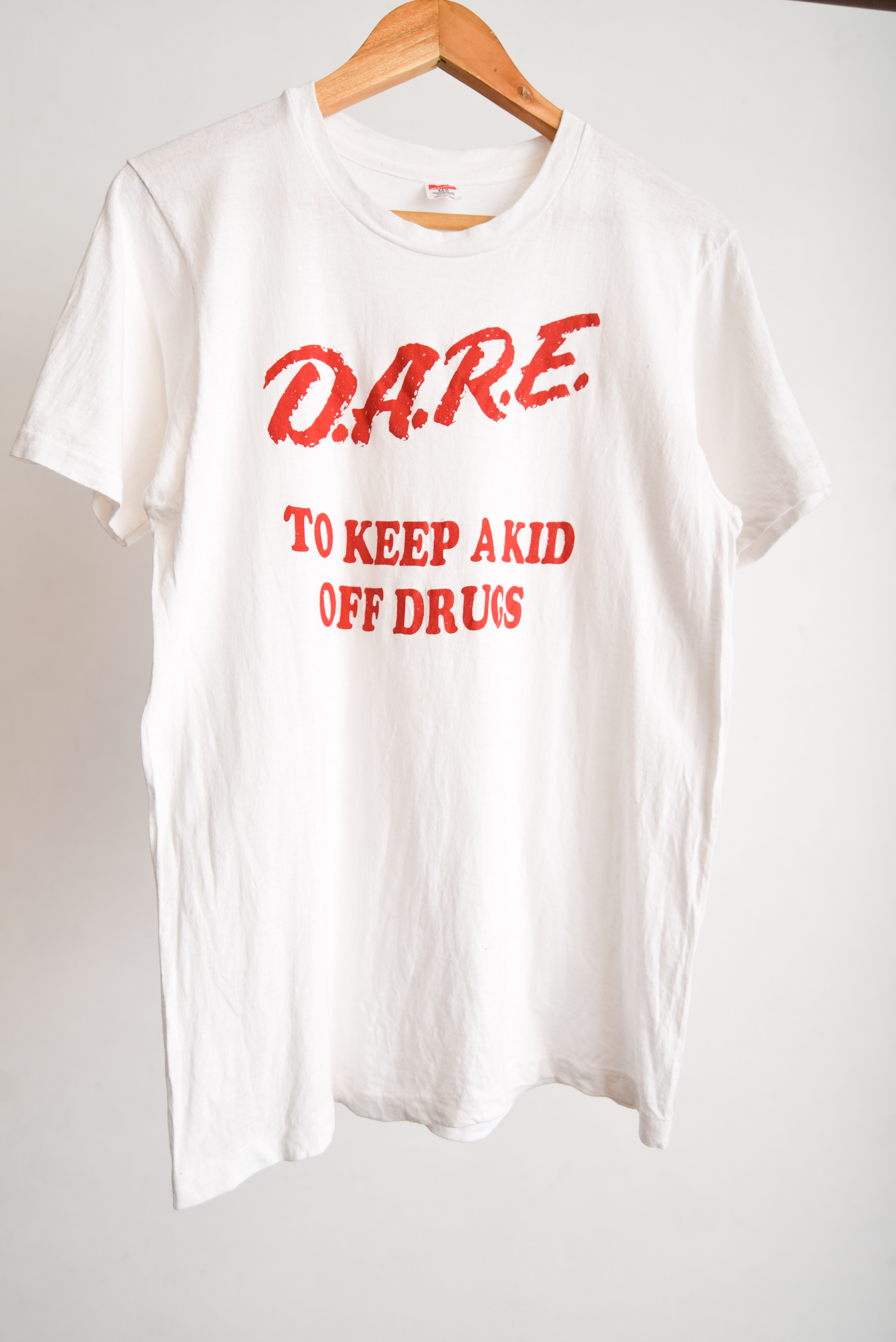 Polera 90s single stitch DARE