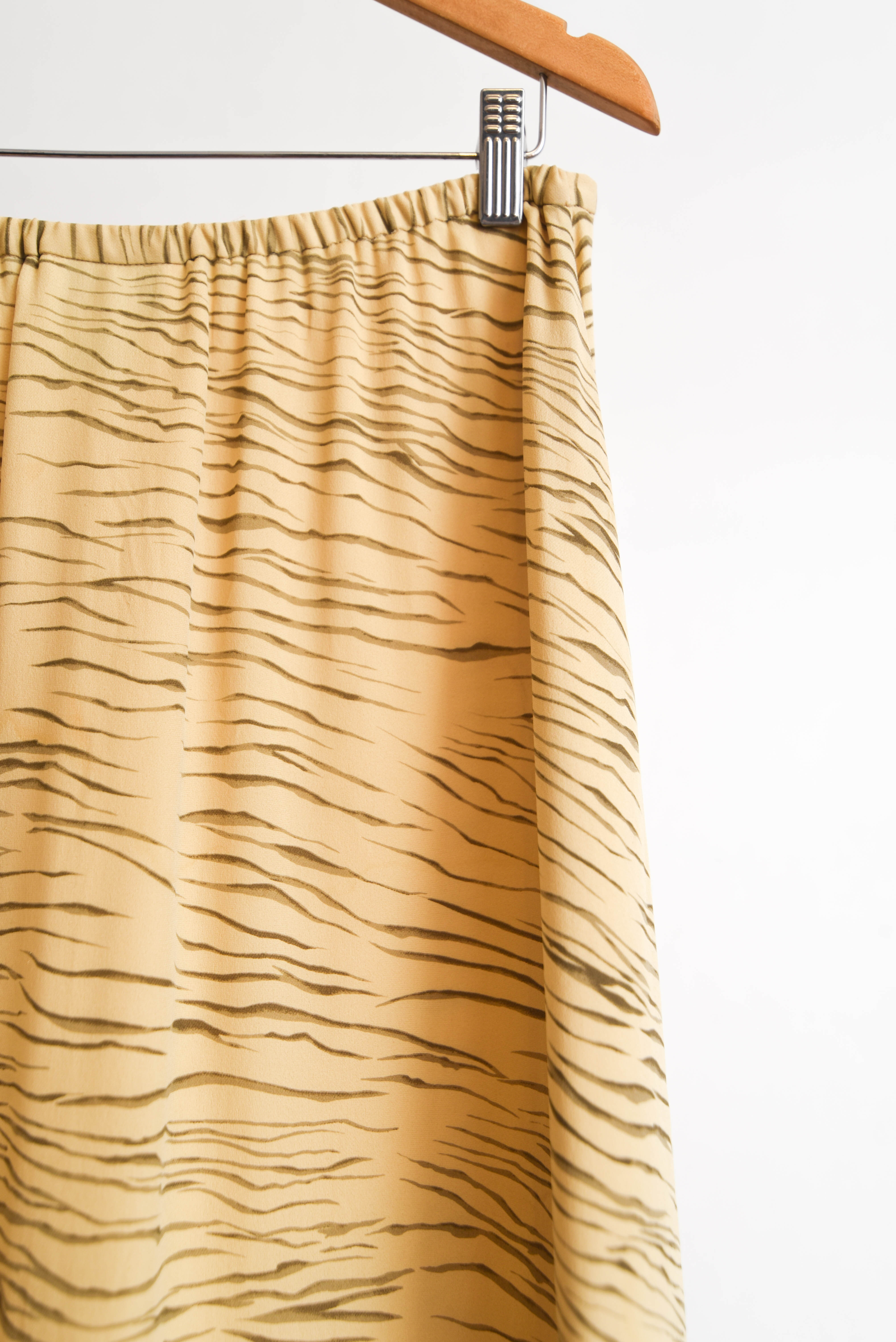 Maxi falda animal print silk 90s