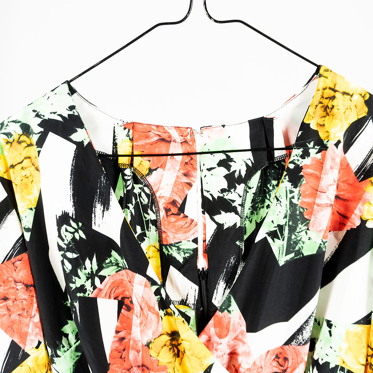 Vestido Roses and Black 2