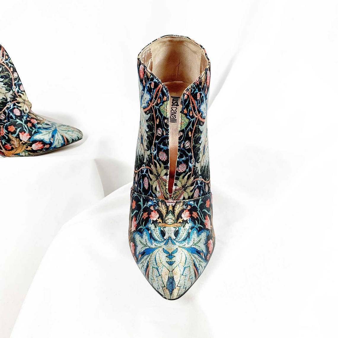 Botín Flowers Cavalli 2