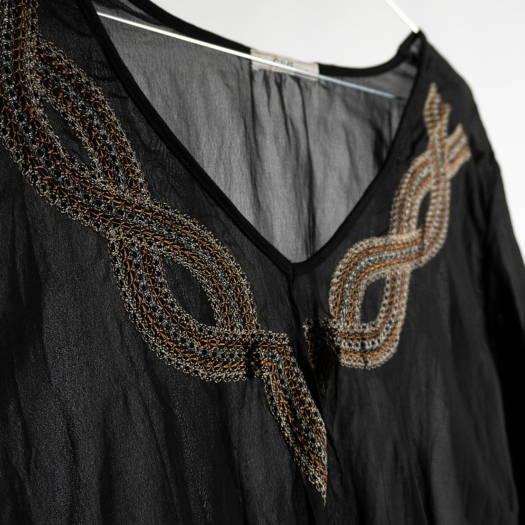 Blusón Hippie Traslúcido 1