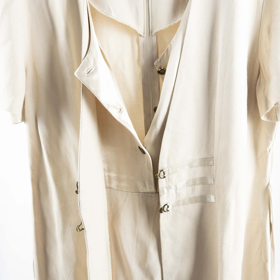 Vestido Hueso Chaquetilla Sexy 80s 3