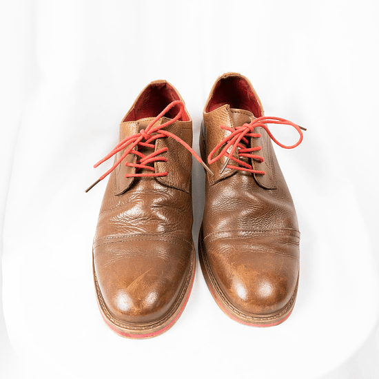 Red Laces Oxford