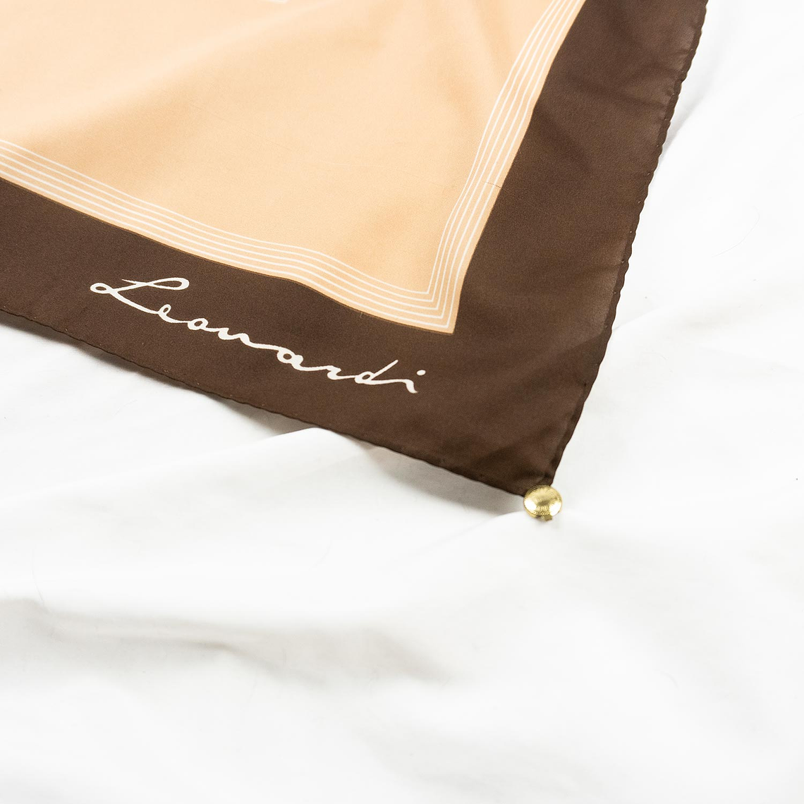 Pañuelo Leonardi Brown 3