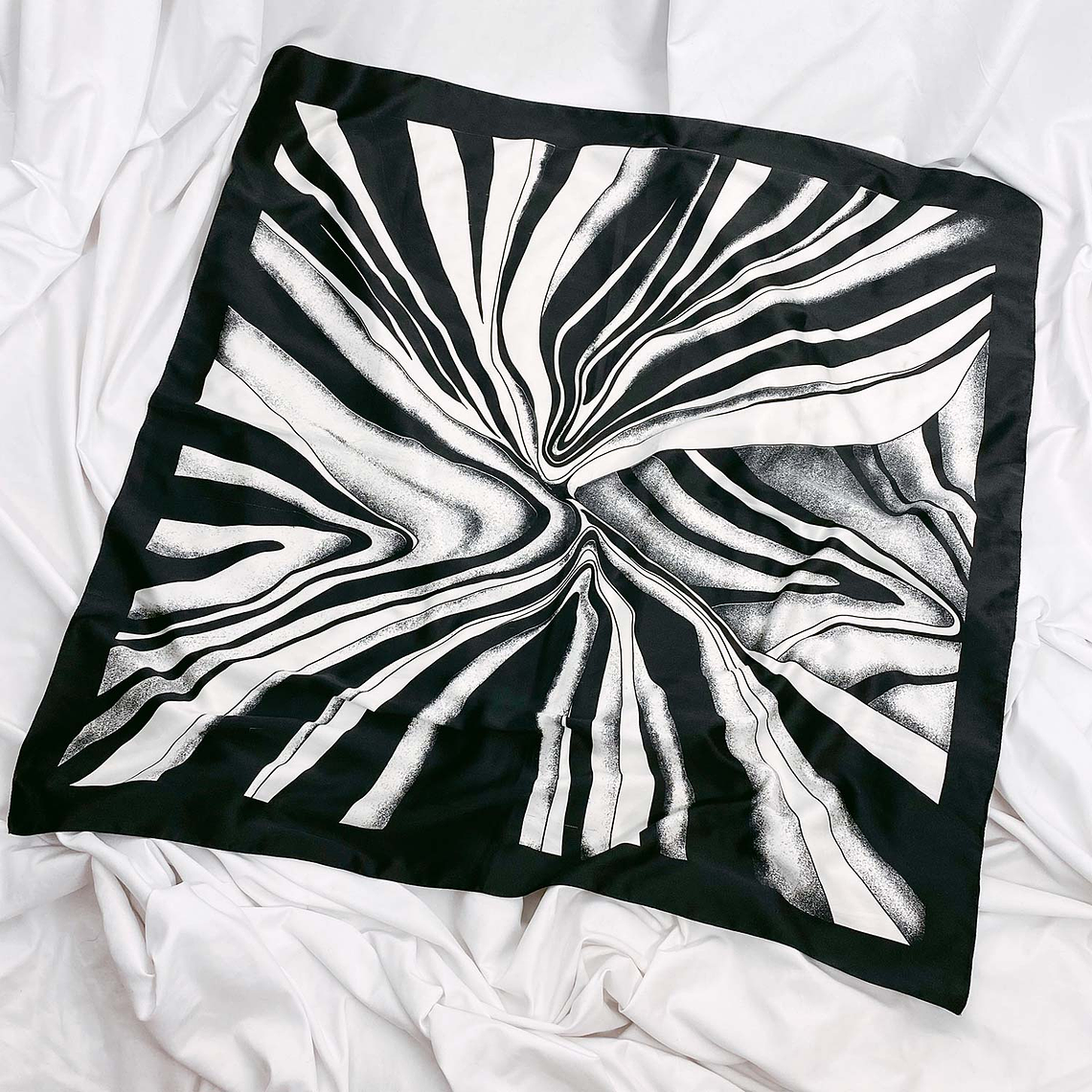 Oleo Blanco y negro 1