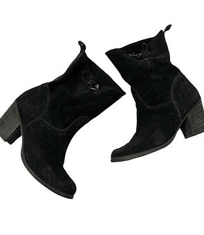 Suede Black Boots