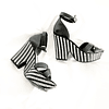 Circus Black and White Plats