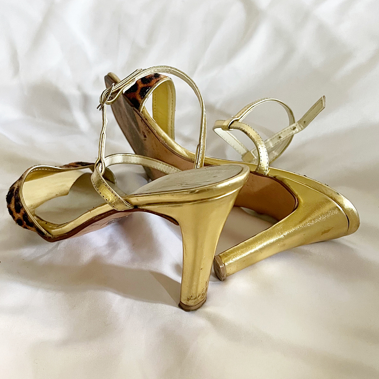 Sandalias Golden Y2K print 5