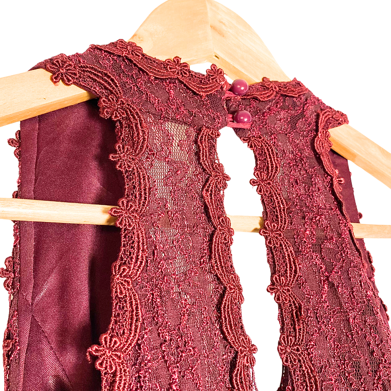 Vestido Encaje Halter Vino 1