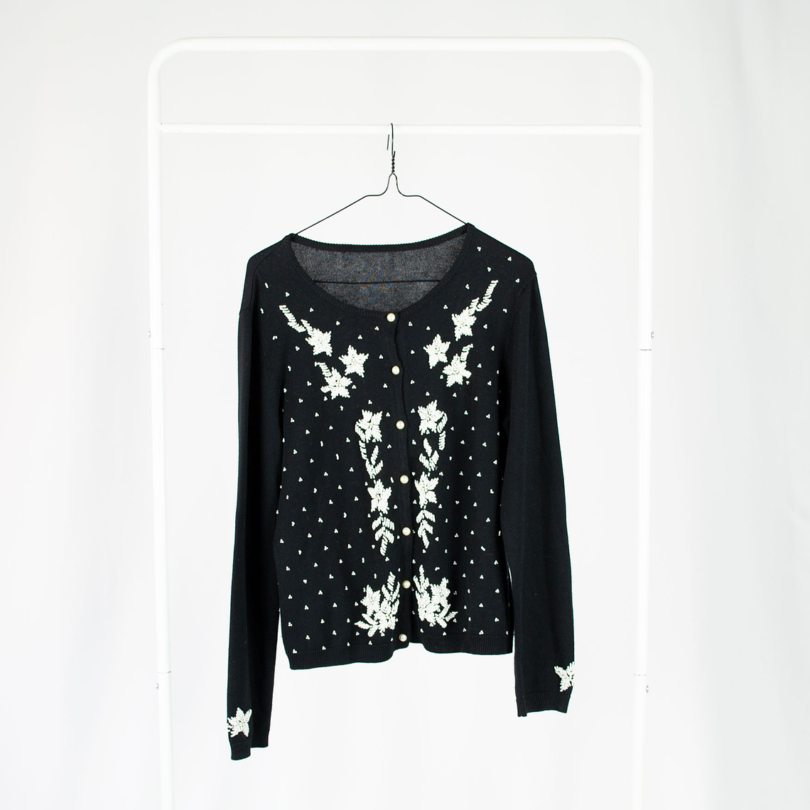 Cardigan Embroidery 2