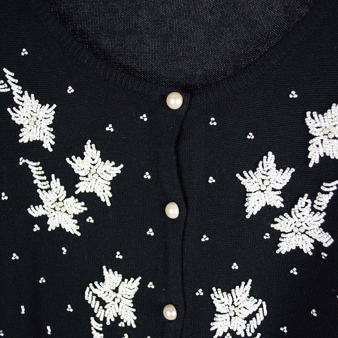 Cardigan Embroidery 3