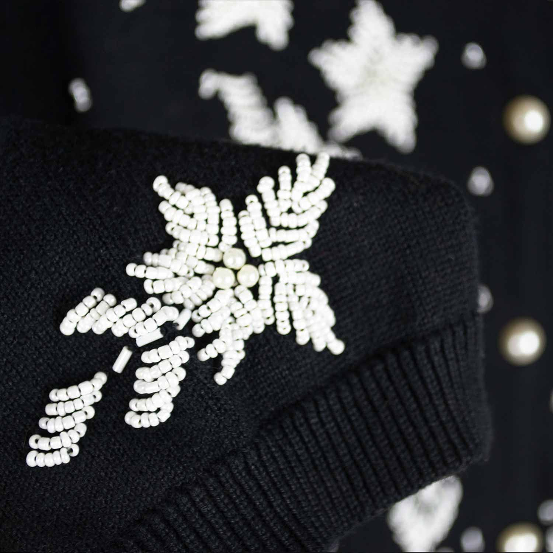 Cardigan Embroidery 5