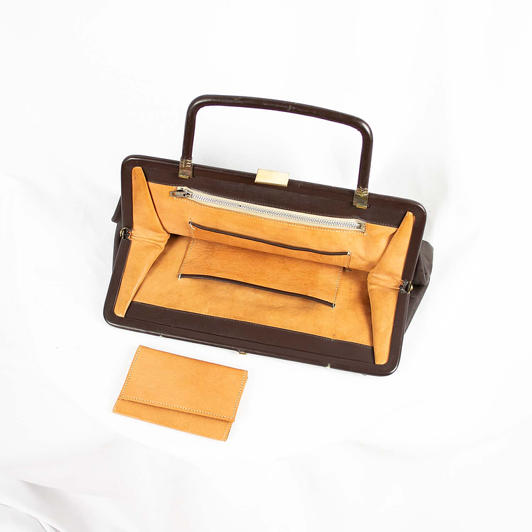 Clutch Marrón 60s 3