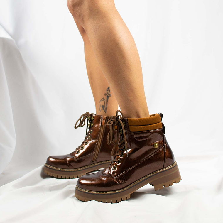 Botín Furry Caramel  4