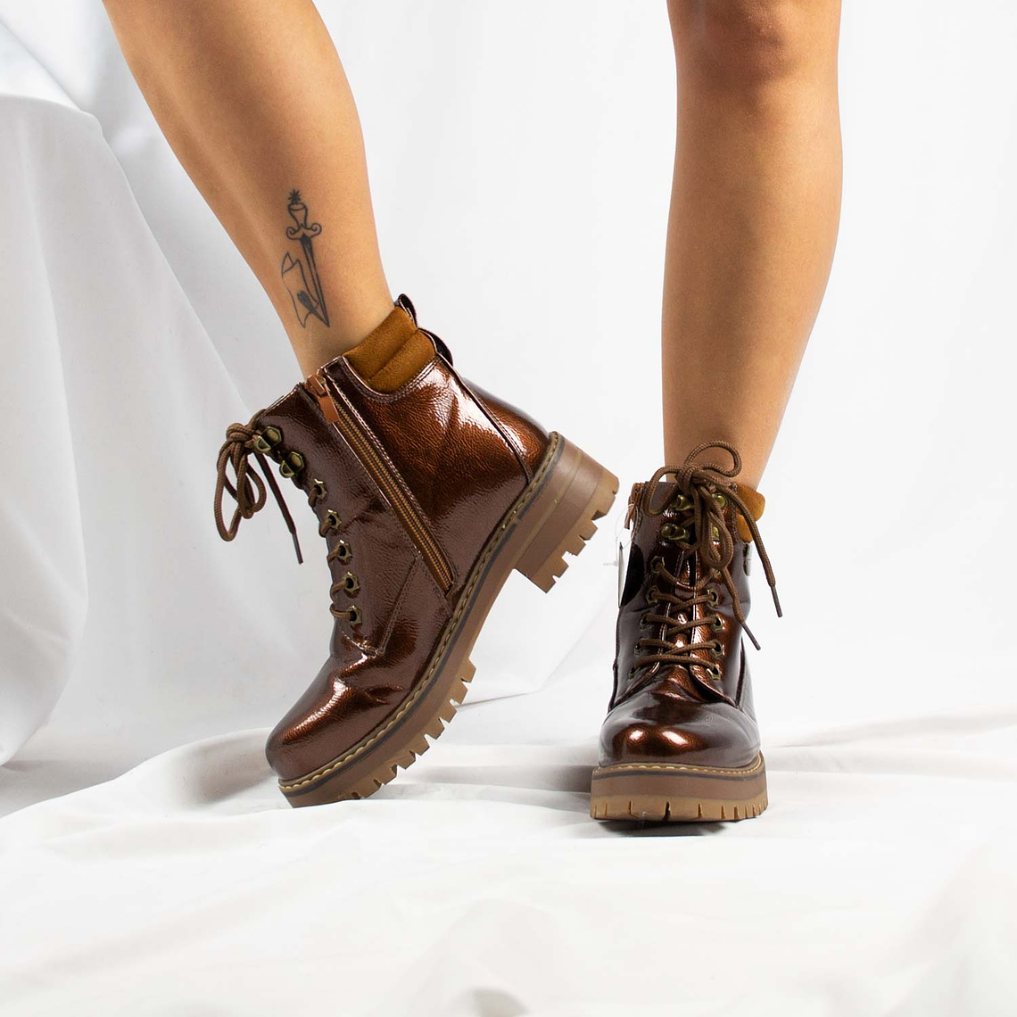 Botín Furry Caramel  9