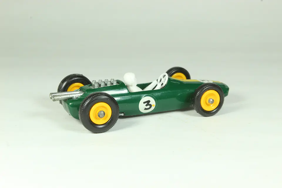 Matchbox Regular Wheels N° 19 Lotus Racing Car England 2