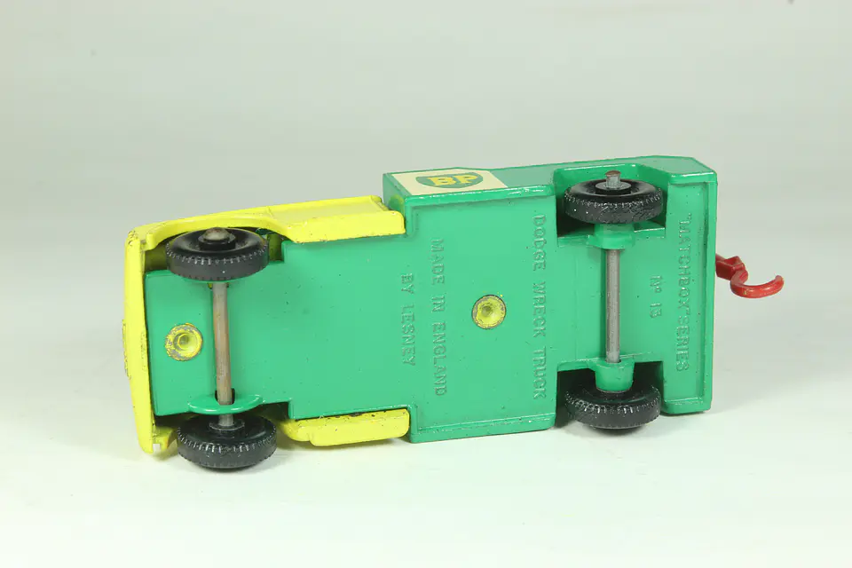 Matchbox Regular Wheels N° 13 Dodge Wreck Truck England 3
