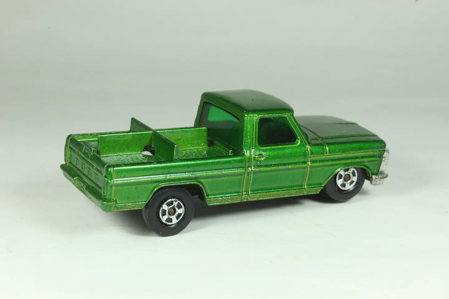 Matchbox Super Fast N° 50 Ford Kennel Truck England 2