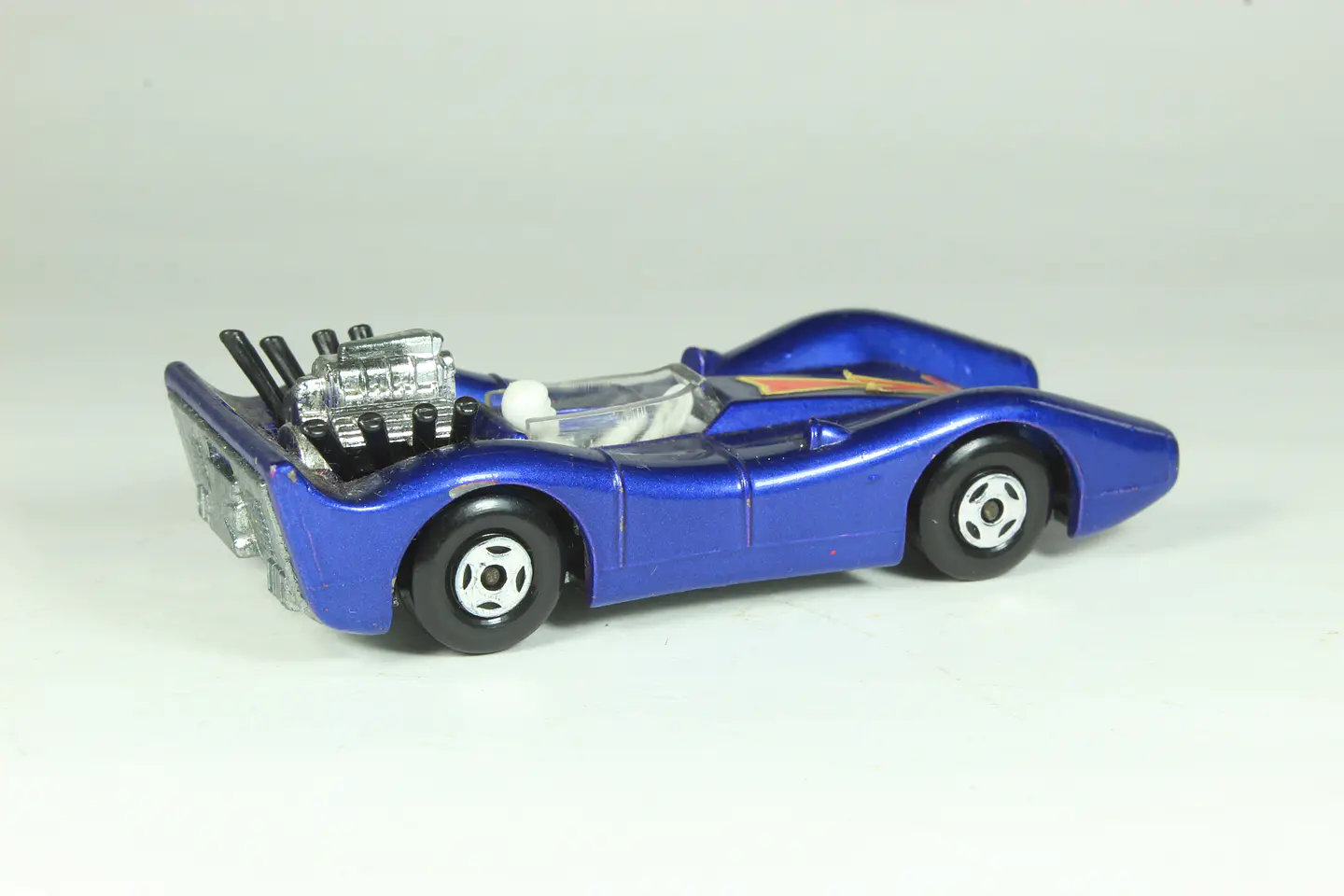 Matchbox Super Fast N° 81 Blue Shark England 2