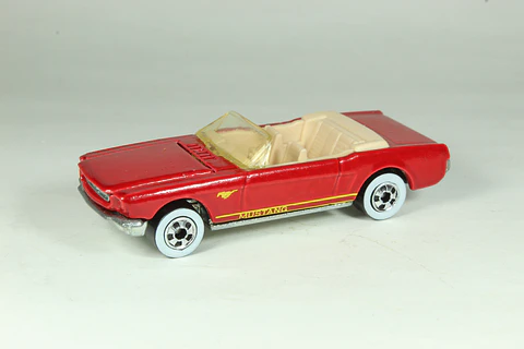 Hot Wheels 65 Mustang Convertible Malaysia
