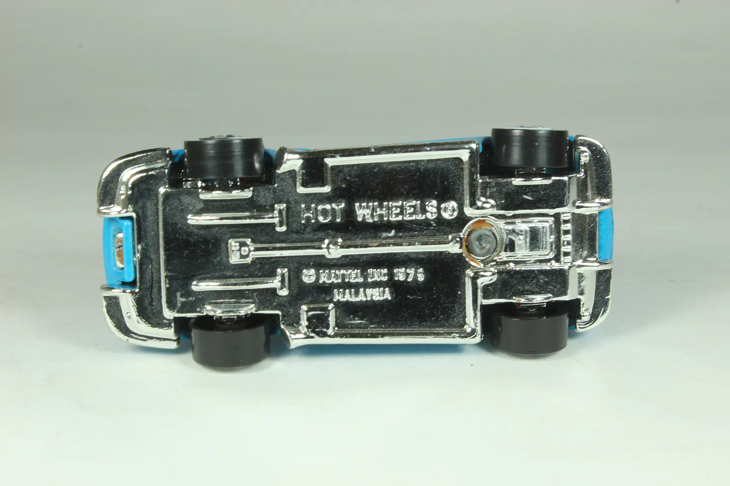 Hot Wheels Corvette Split Window Malaysia 3