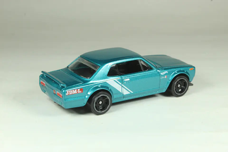 Hot Wheels Nissan Skyline HT 2000GT-X Malaysia 2