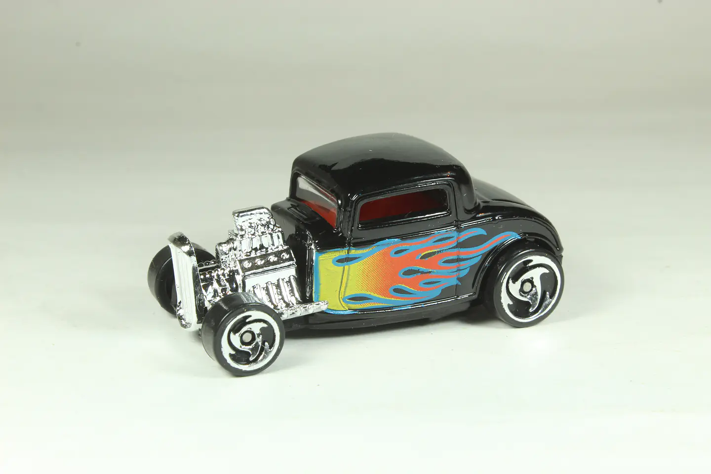 Hot Wheels 32 Ford Thailand 1
