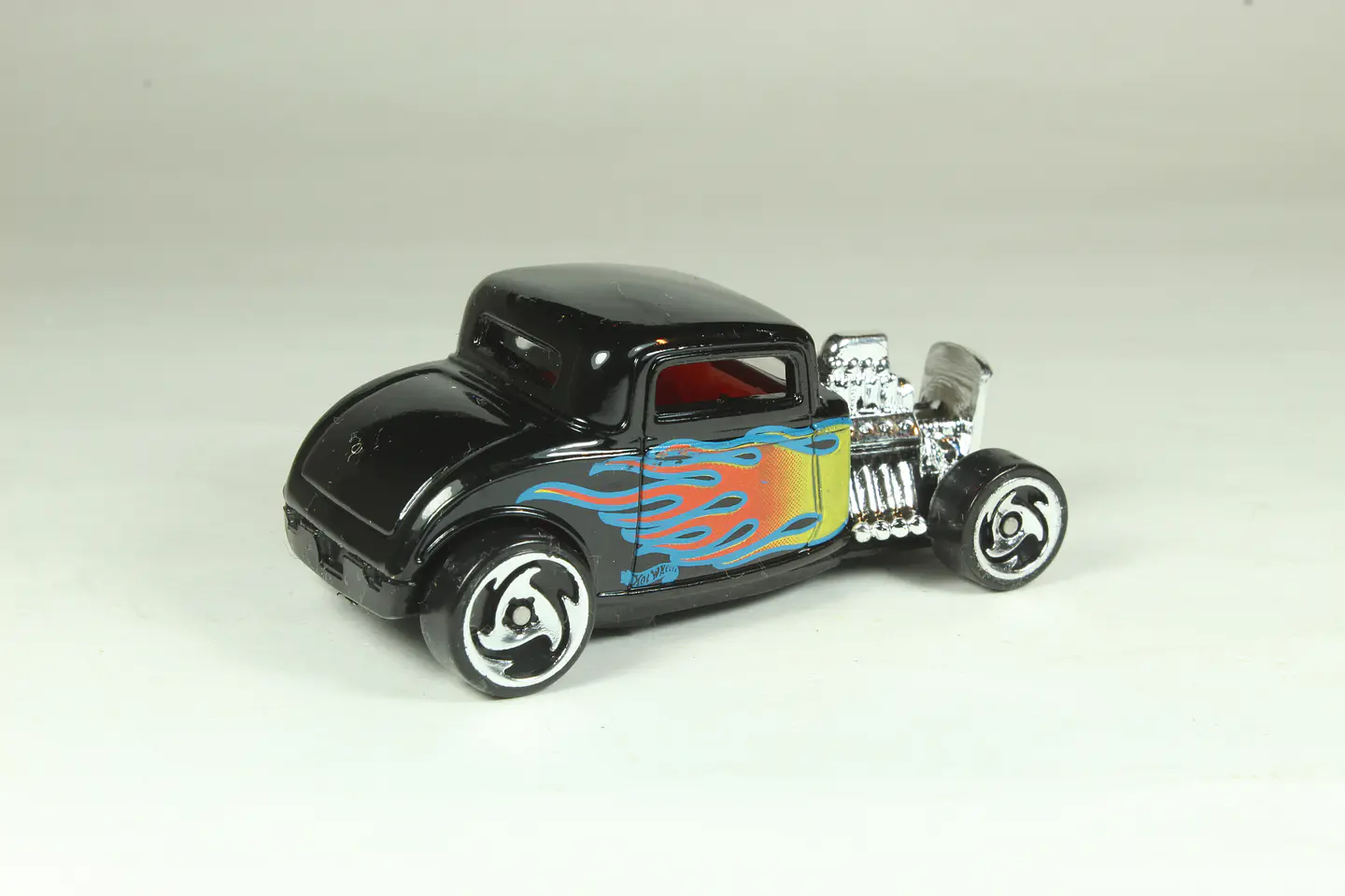 Hot Wheels 32 Ford Thailand 2