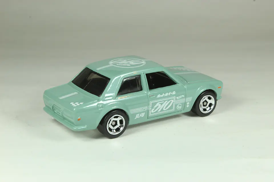 Hot Wheels 71 Datsun 510 Malaysia 2