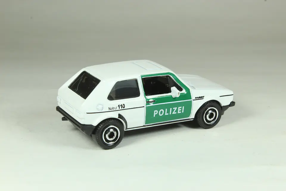 Matchbox 1976 Volkswagen Golf Mk1 Thailand 2