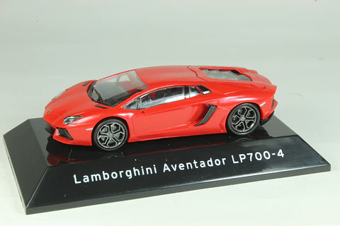 F-Toys Lamborghini Aventador LP700-4 1/64