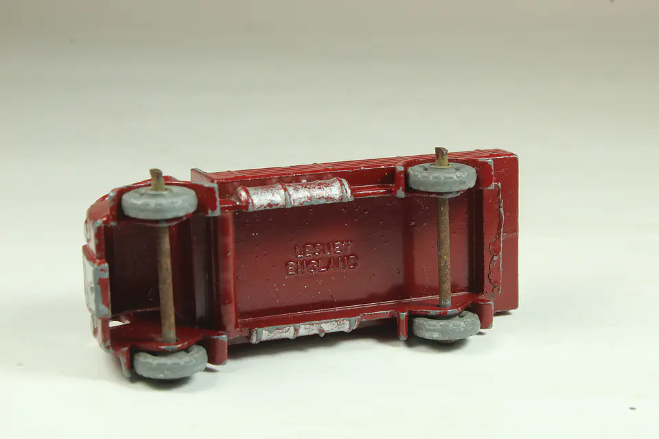 Matchbox Regular Wheels N° 20 ERF Stake Truck 3