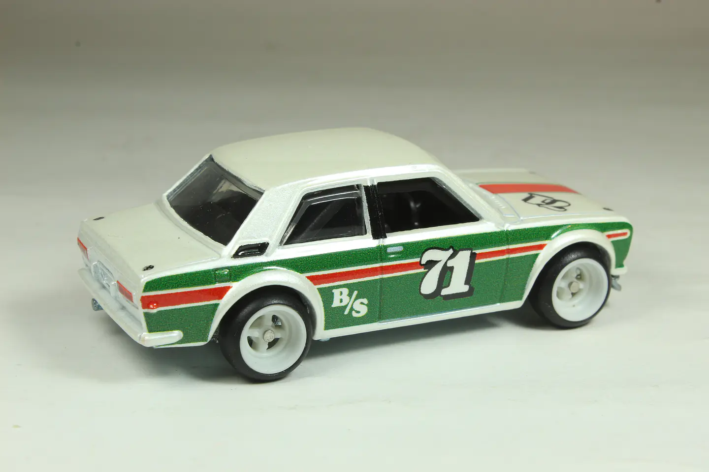 Hot Wheels 71 Datsun 510 Thailand 2