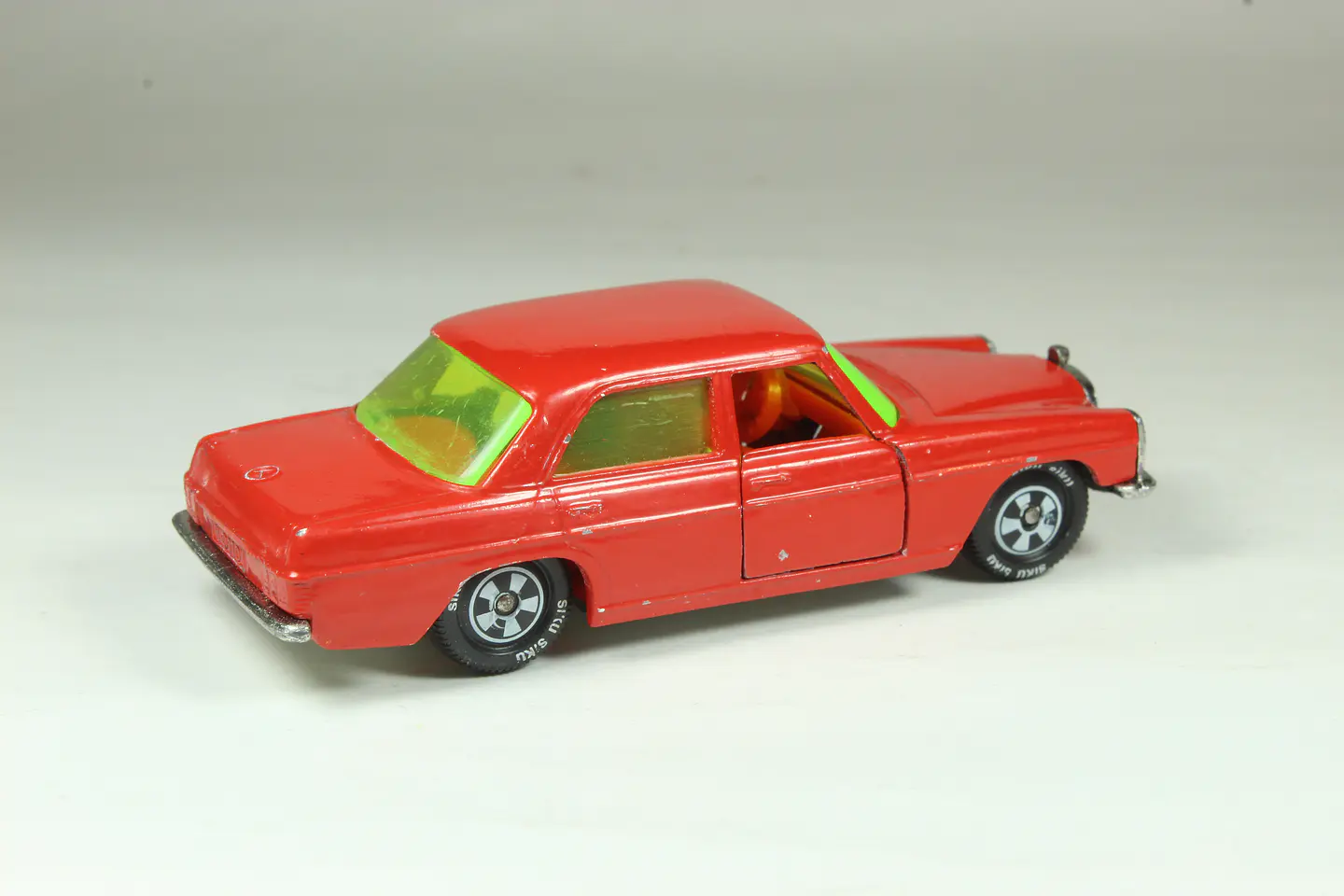 Siku V309 Mercedes Benz 250 Germany 2
