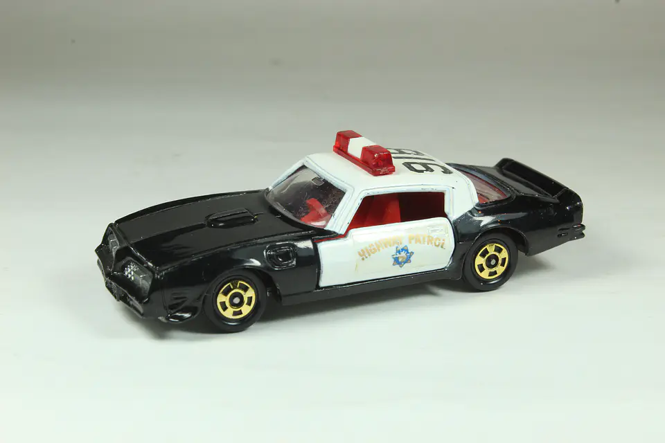 Tomica No. F42 Pontiac Firebird Transam (P) Japan  1