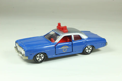 Tomica No. F8 Dodge Coronet Custom Police Car Japan