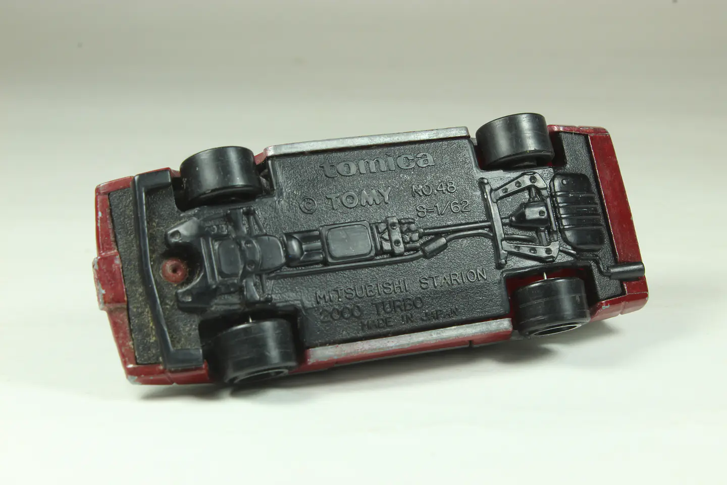 Tomica No. 48 Mitsubishi Starion 2000 Turbo Japan 3